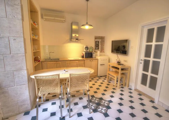 Petrizio Palace Apartman Zára