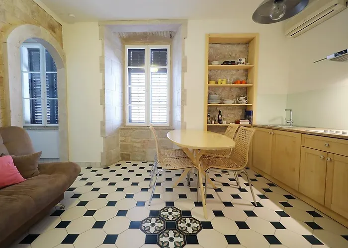 Petrizio Palace * Zadar