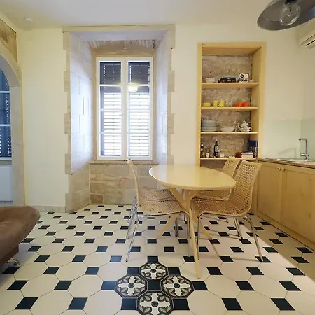 Petrizio Palace * Zadar